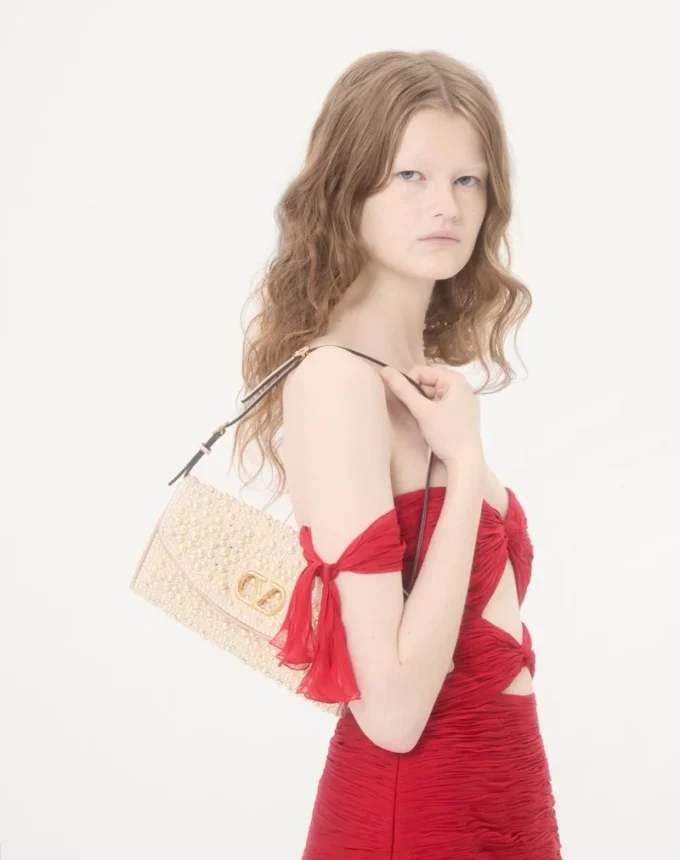 Valentino Garavani DeVain Small Shoulder Bag With Pearls And Rhinestones Valentino Garavani DeVain Small Shoulder Bag With Pearls And Rhinestones