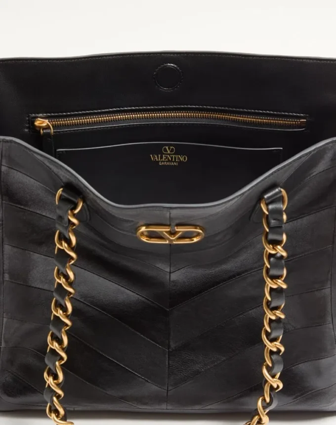 Valentino Garavani Laseine Shopping Bag In Nappa Leather With A Chevron Pattern