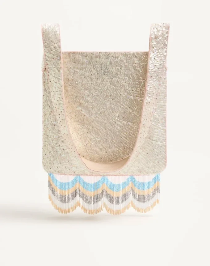 Valentino Garavani Le Chat De La Maison Embroidered Shoulder Bag With Fringes Valentino Garavani Le Chat De La Maison Embroidered Shoulder Bag With Fringes