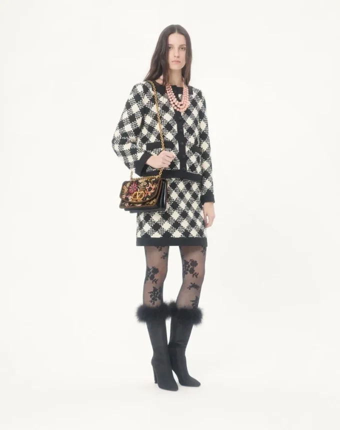 Valentino Garavani Vain Embroidered Shoulder Bag