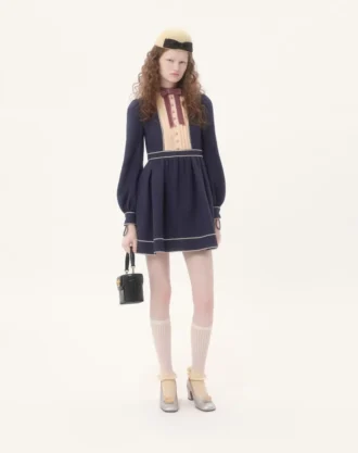 Valentino Garavani Vain Vanity Bag In Shiny Calfskin