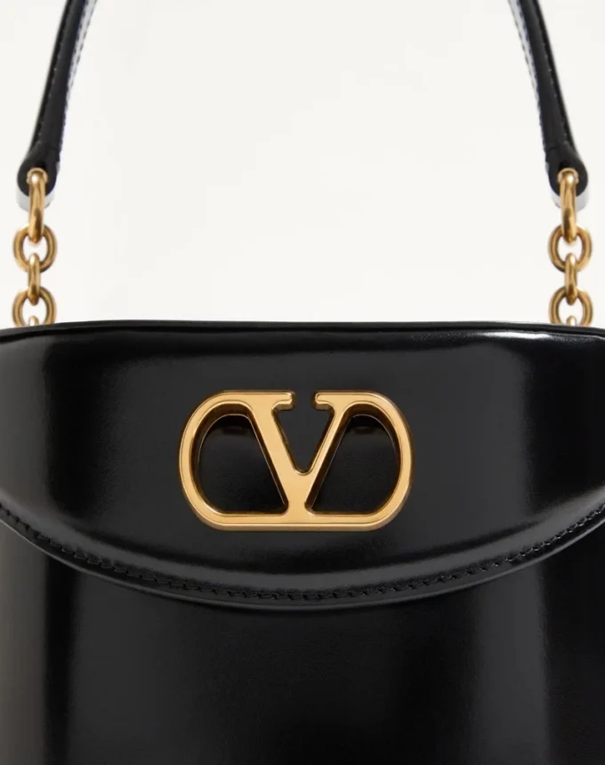 Valentino Garavani Vain Vanity Bag In Shiny Calfskin