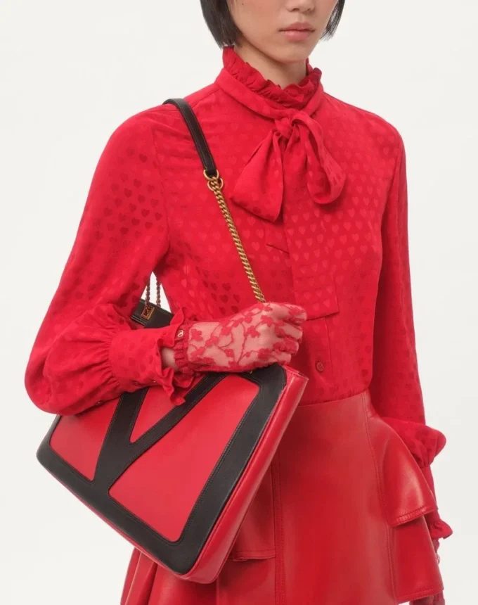 Valentino Garavani Viva Superstar Medium Nappa Leather Shopping Bag