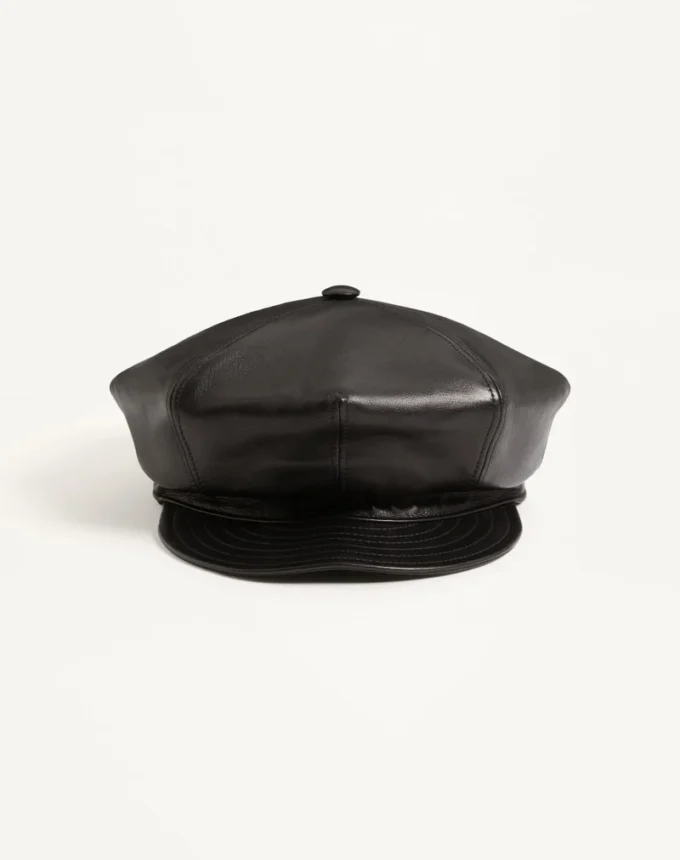 Valentino Garavani Vlogo Signature Leather Cap