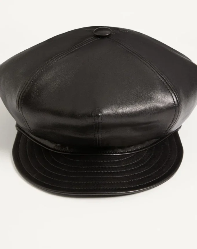 Valentino Garavani Vlogo Signature Leather Cap