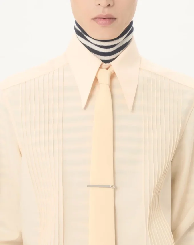 Valentino Garavani Vlogo Signature Metal Tie Clip