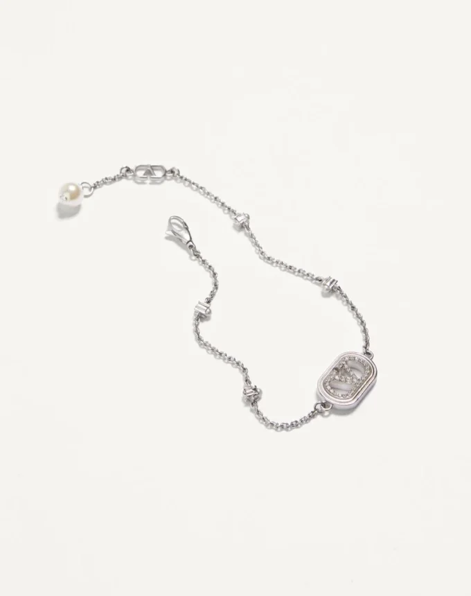 Vlogo Signature Bracelet In Metal, Pearls And Swarovski® Crystals Vlogo Signature Bracelet In Metal, Pearls And Swarovski® Crystals