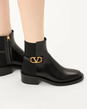 Vlogo Signature Calfskin Ankle Boot 30Mm