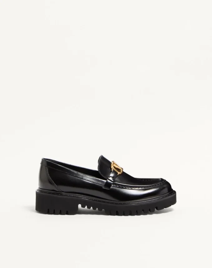 Vlogo Signature Calfskin Loafer
