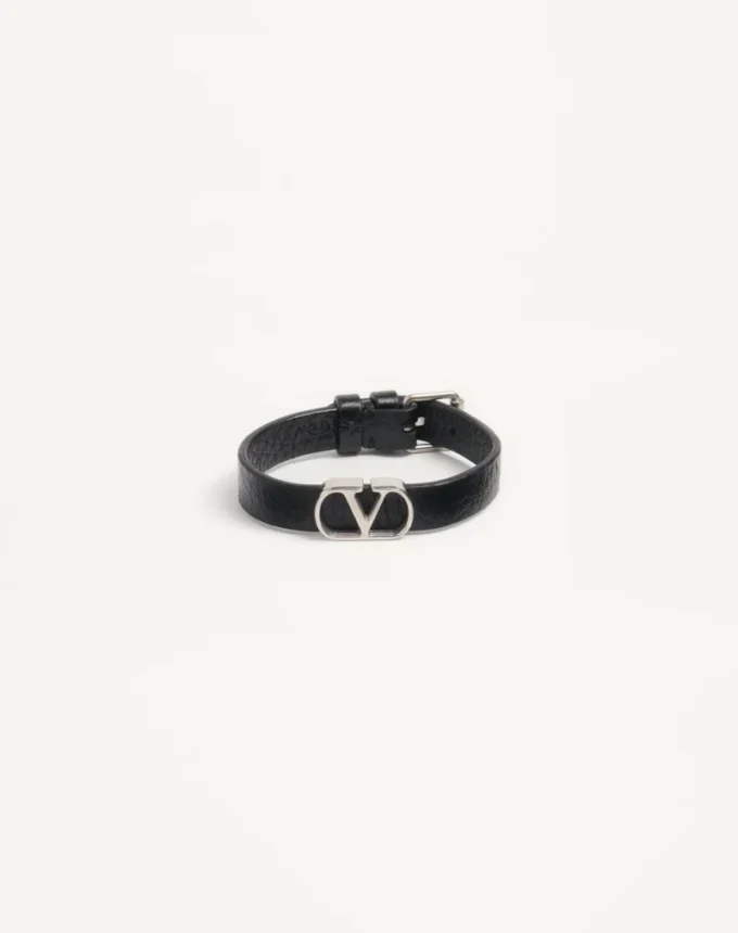 Vlogo Signature Grainy Calfskin Bracelet Vlogo Signature Grainy Calfskin Bracelet
