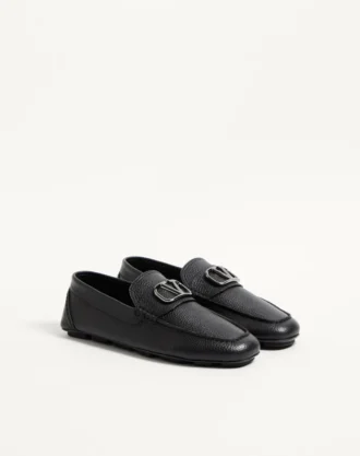 Vlogo Signature Grainy Calfskin Driving Shoe