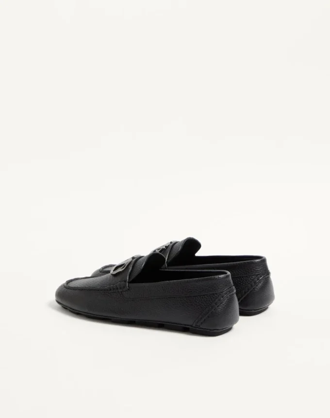 Vlogo Signature Grainy Calfskin Driving Shoe