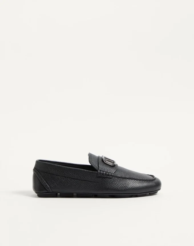 Vlogo Signature Grainy Calfskin Driving Shoe