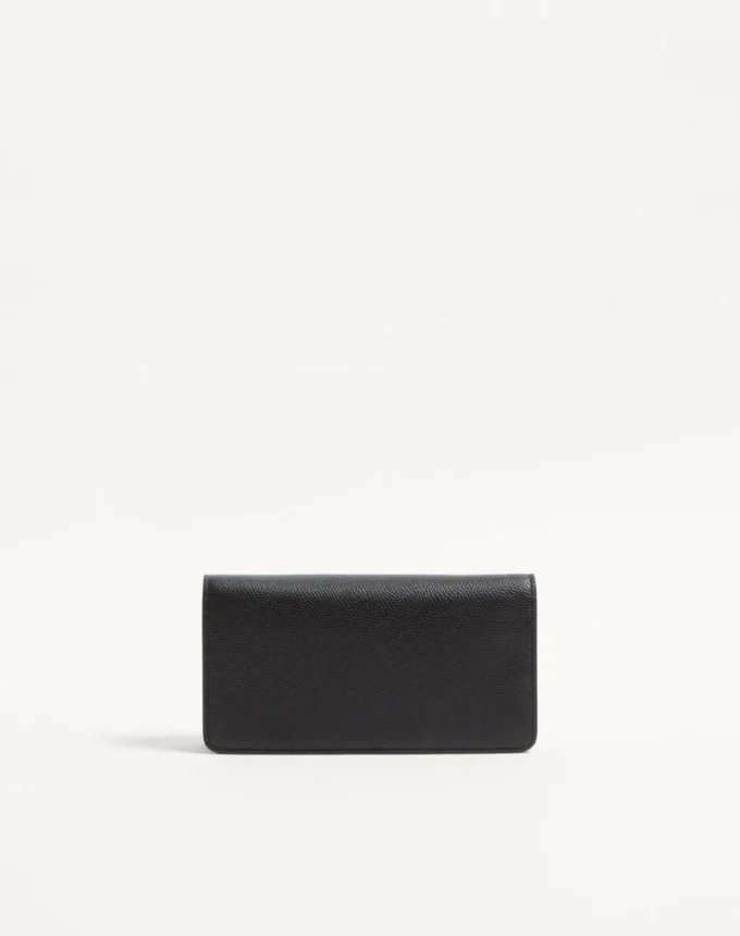 Vlogo Signature Grainy Calfskin Wallet With Chain Vlogo Signature Grainy Calfskin Wallet With Chain