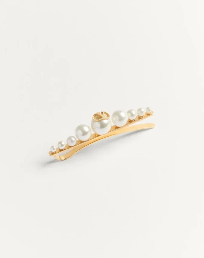Vlogo Signature Metal And Pearl Tie Clip