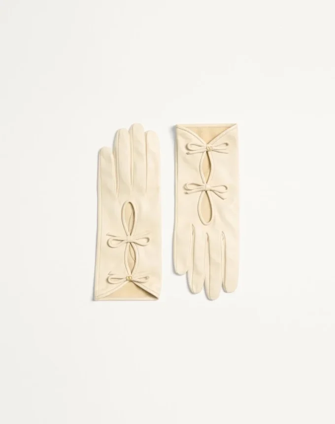 VLogo Signature Nappa Leather Gloves With Bows
