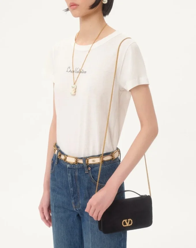 Vlogo Signature Velvet Chain Wallet With Jewel Logo Vlogo Signature Velvet Chain Wallet With Jewel Logo