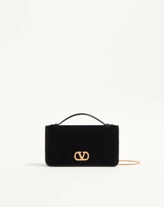 Vlogo Signature Velvet Chain Wallet With Jewel Logo Vlogo Signature Velvet Chain Wallet With Jewel Logo