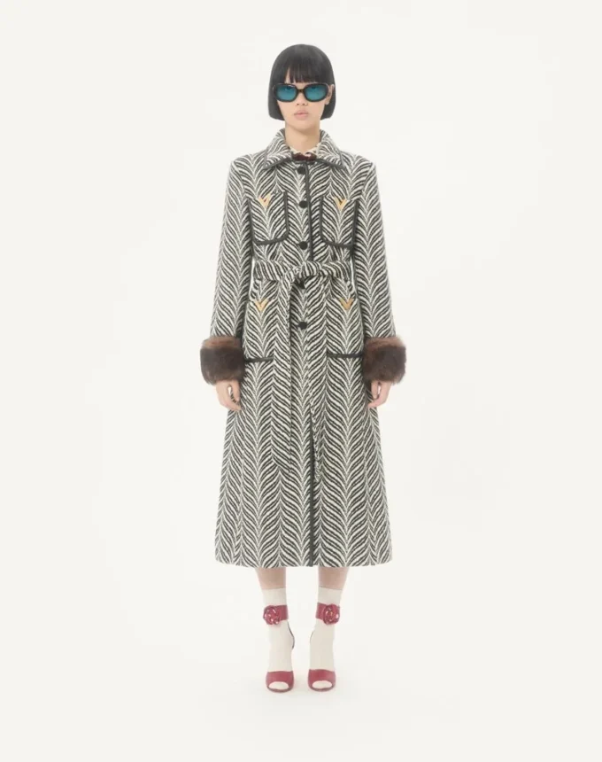Wool cloth coat with Fauve Eclat Animal Print