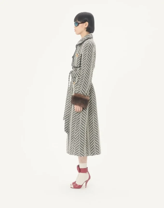 Wool cloth coat with Fauve Eclat Animal Print